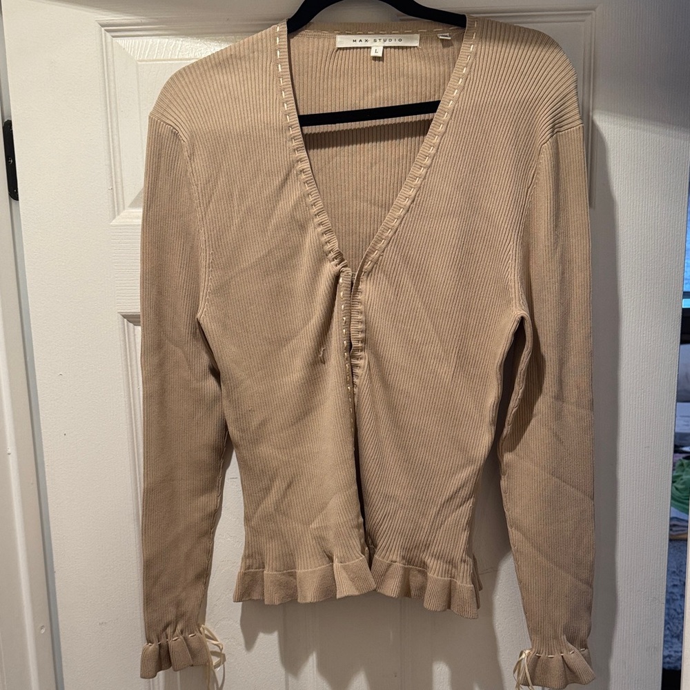 Max Studio Tan Ribbed V-Neck Cardigan with Ruffle Hem